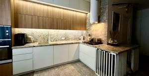 3-к квартира, вторичка, 85м2, 1/5 этаж