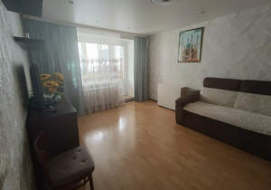 2-к квартира, вторичка, 61м2, 1/5 этаж