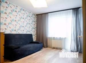4-к квартира, вторичка, 98м2, 2/9 этаж