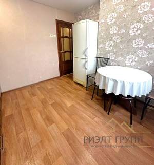 3-к квартира, вторичка, 64м2, 10/18 этаж