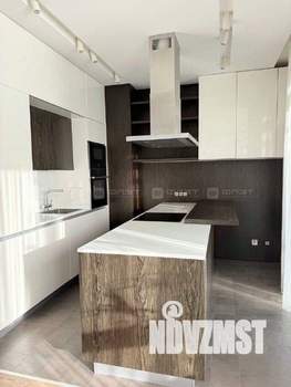 3-к квартира, вторичка, 93м2, 8/10 этаж