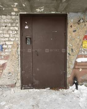 2-к квартира, вторичка, 43м2, 1/5 этаж