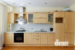 3-к квартира, вторичка, 108м2, 7/10 этаж