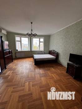 4-к квартира, вторичка, 159м2, 4/6 этаж