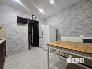 2-к квартира, вторичка, 53м2, 1/9 этаж