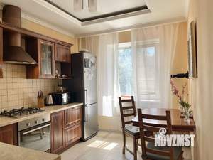 3-к квартира, вторичка, 70м2, 3/7 этаж