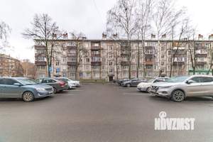 2-к квартира, вторичка, 42м2, 4/5 этаж