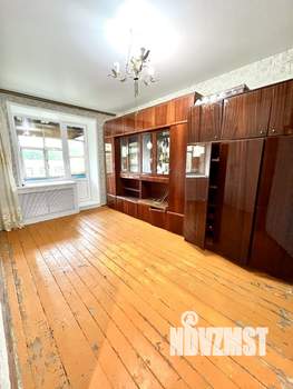 3-к квартира, вторичка, 55м2, 3/3 этаж
