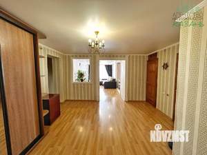 3-к квартира, вторичка, 126м2, 14/14 этаж