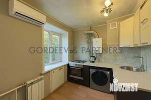 3-к квартира, вторичка, 61м2, 3/5 этаж