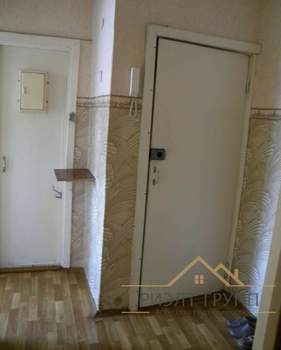 2-к квартира, вторичка, 42м2, 3/5 этаж