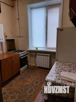 3-к квартира, вторичка, 63м2, 1/3 этаж