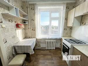 2-к квартира, вторичка, 43м2, 1/5 этаж