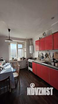 4-к квартира, вторичка, 74м2, 5/5 этаж