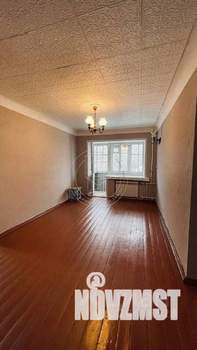 2-к квартира, вторичка, 42м2, 4/4 этаж