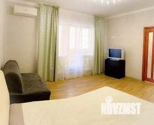 2-к квартира, вторичка, 65м2, 1/6 этаж