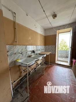 Студия квартира, вторичка, 13м2, 5/5 этаж