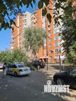 4-к квартира, вторичка, 140м2, 8/10 этаж