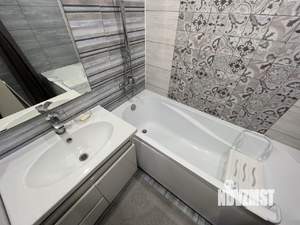 3-к квартира, вторичка, 65м2, 3/6 этаж