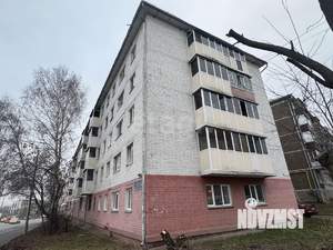 4-к квартира, вторичка, 62м2, 5/5 этаж