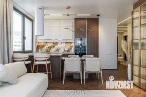 4-к квартира, вторичка, 94м2, 15/18 этаж