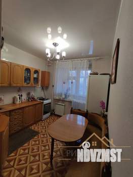3-к квартира, вторичка, 74м2, 1/6 этаж