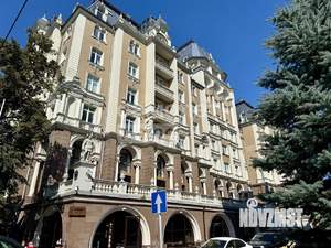 4-к квартира, вторичка, 120м2, 3/6 этаж