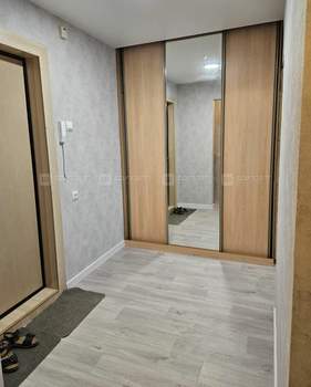 1-к квартира, вторичка, 40м2, 9/9 этаж
