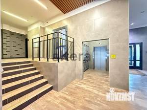 3-к квартира, вторичка, 90м2, 1/8 этаж