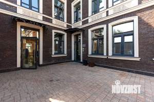 4-к квартира, вторичка, 232м2, 3/3 этаж