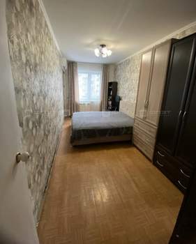 3-к квартира, вторичка, 61м2, 3/5 этаж