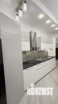 2-к квартира, вторичка, 71м2, 13/20 этаж