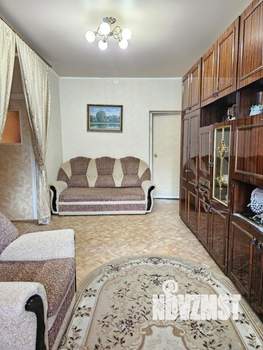 2-к квартира, вторичка, 42м2, 1/5 этаж