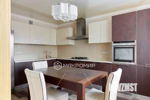 4-к квартира, вторичка, 104м2, 4/10 этаж