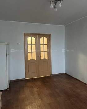 2-к квартира, вторичка, 52м2, 9/10 этаж