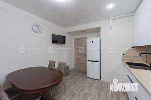 2-к квартира, вторичка, 65м2, 1/9 этаж