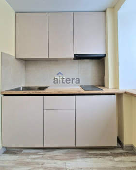 Студия квартира, вторичка, 13м2, 3/3 этаж