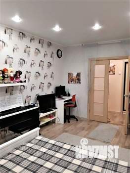 2-к квартира, вторичка, 52м2, 9/9 этаж