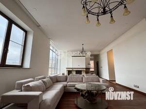 3-к квартира, вторичка, 195м2, 8/8 этаж