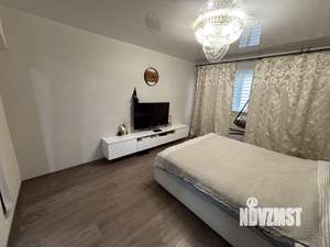 2-к квартира, вторичка, 56м2, 1/10 этаж