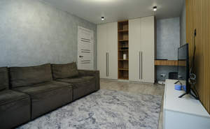 3-к квартира, вторичка, 62м2, 1/4 этаж