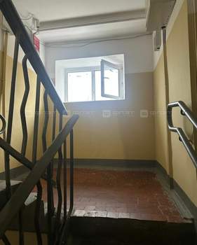 1-к квартира, вторичка, 35м2, 3/3 этаж