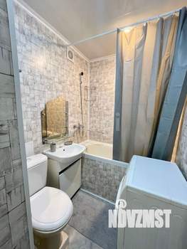 2-к квартира, вторичка, 44м2, 1/4 этаж
