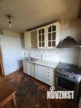 4-к квартира, вторичка, 100м2, 4/9 этаж