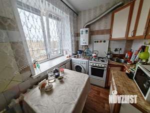 3-к квартира, вторичка, 61м2, 5/5 этаж