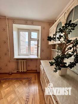 3-к квартира, вторичка, 63м2, 6/9 этаж