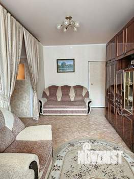 2-к квартира, вторичка, 42м2, 1/5 этаж