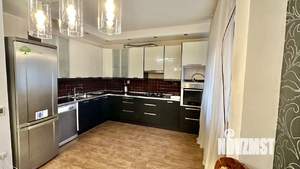 Студия квартира, вторичка, 97м2, 1/10 этаж