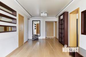 4-к квартира, вторичка, 104м2, 4/10 этаж