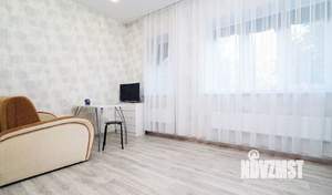 2-к квартира, вторичка, 52м2, 1/19 этаж